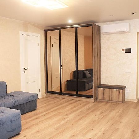 Prestige Apartments Berezinka Днепър Екстериор снимка