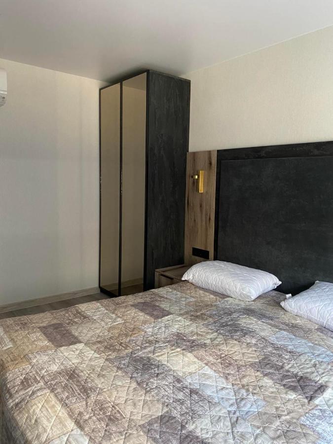 Prestige Apartments Berezinka Днепър Екстериор снимка